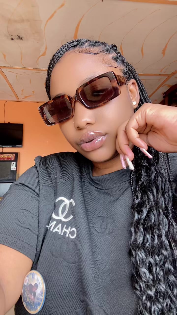 @Pretty face sham🥰💞