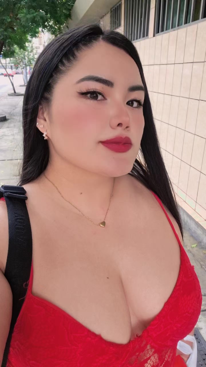 @Lore 🦋 💚