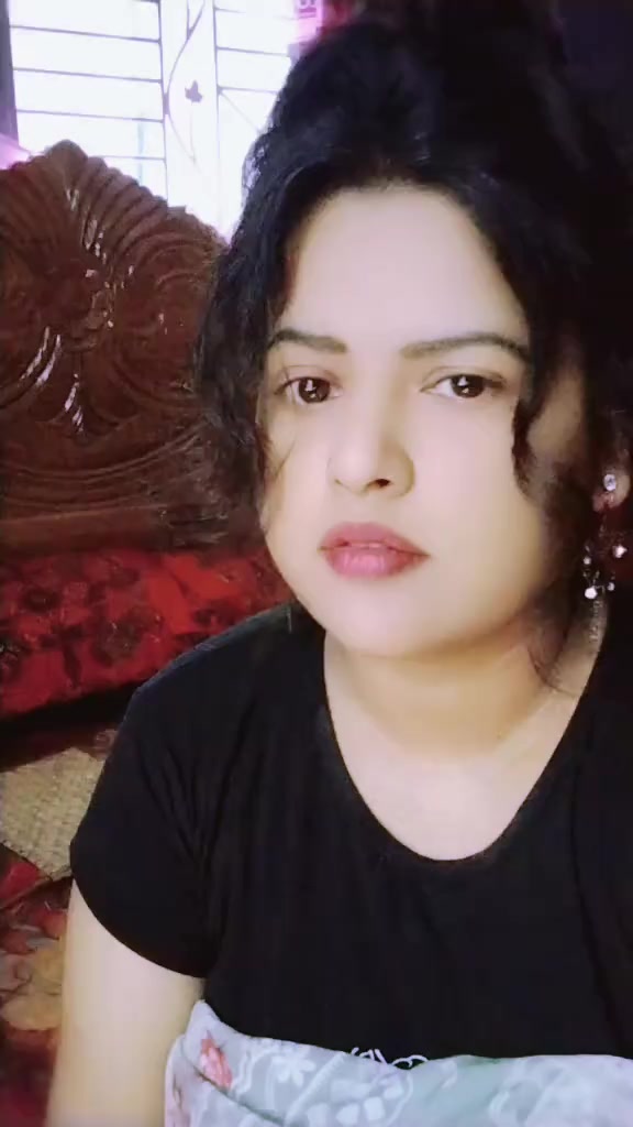 @দুষ্টু মেয়ে সুবর্না