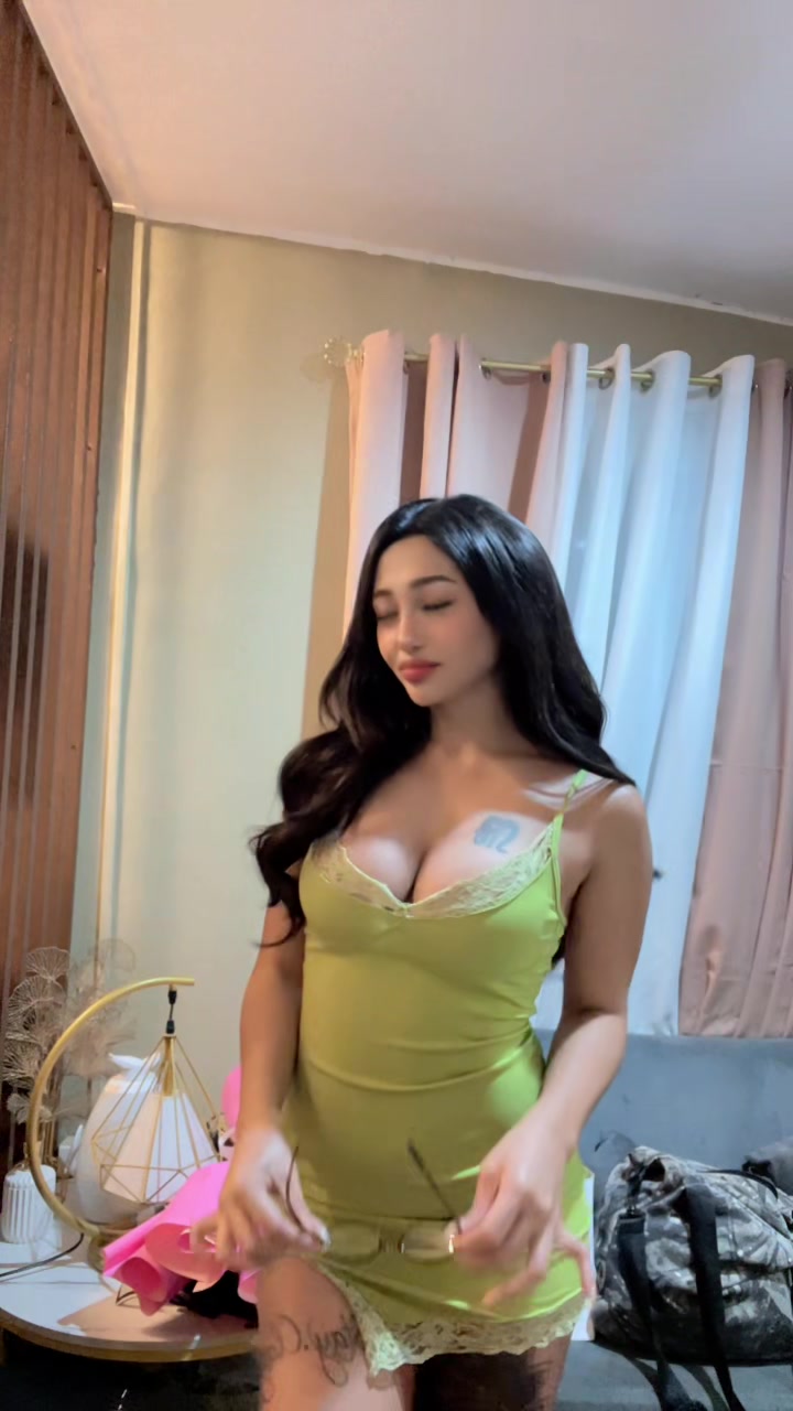 @Katrina Hart 🦋