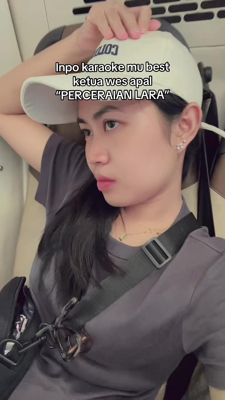 @Dek_&reg;️🤍🇭🇰