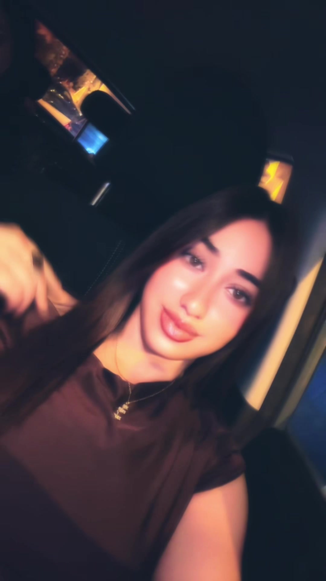 @𝓜𝓲𝓷𝓪 🎀