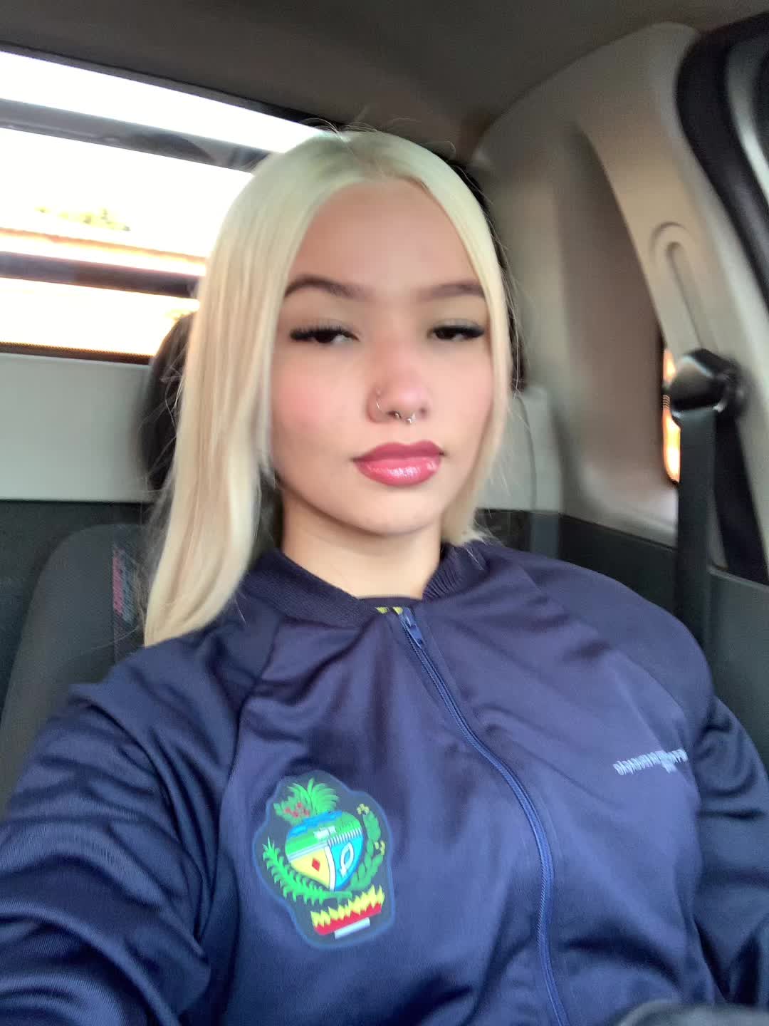 @Estelarzl