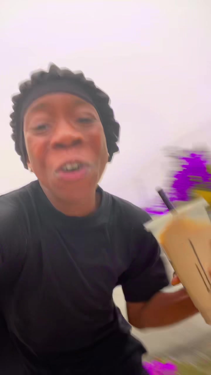 @☮️