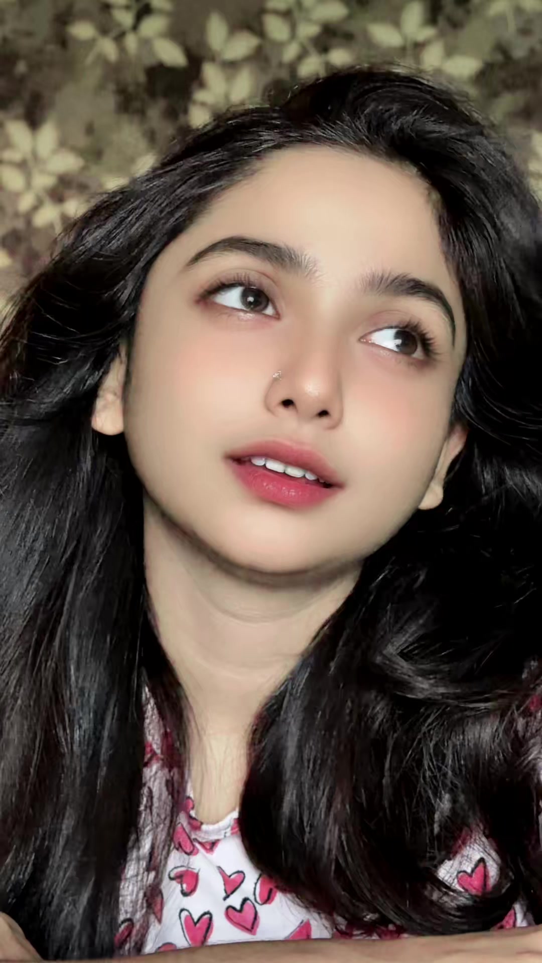 @NAINA🇧🇩