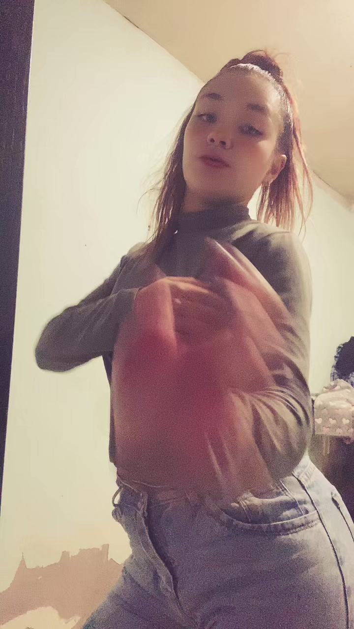 @abruuu/creadora de contenido