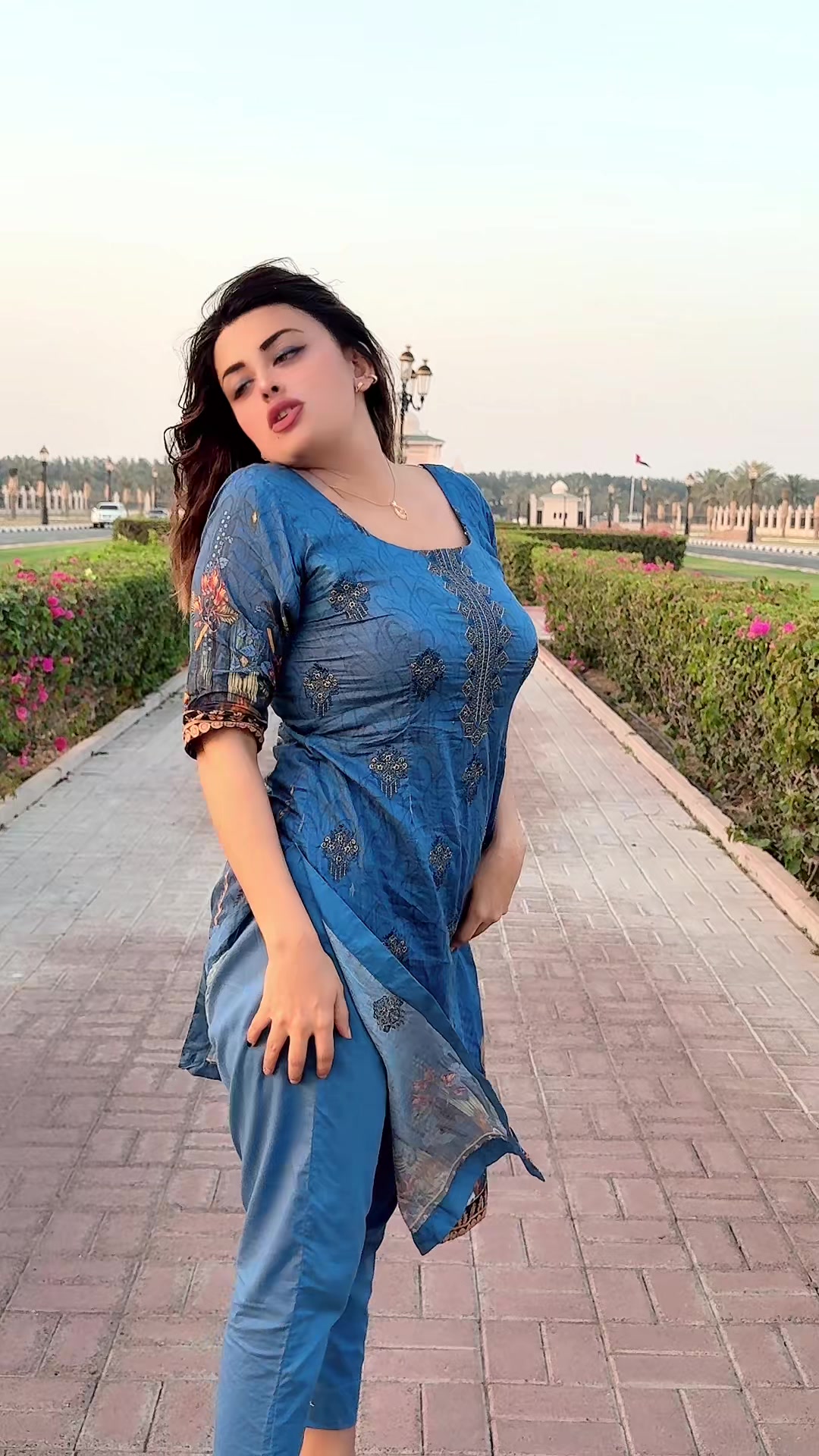 @SaRA ChoHan🇦🇪