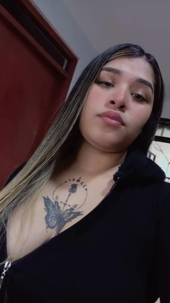 @Dani 🦂🌺🌸