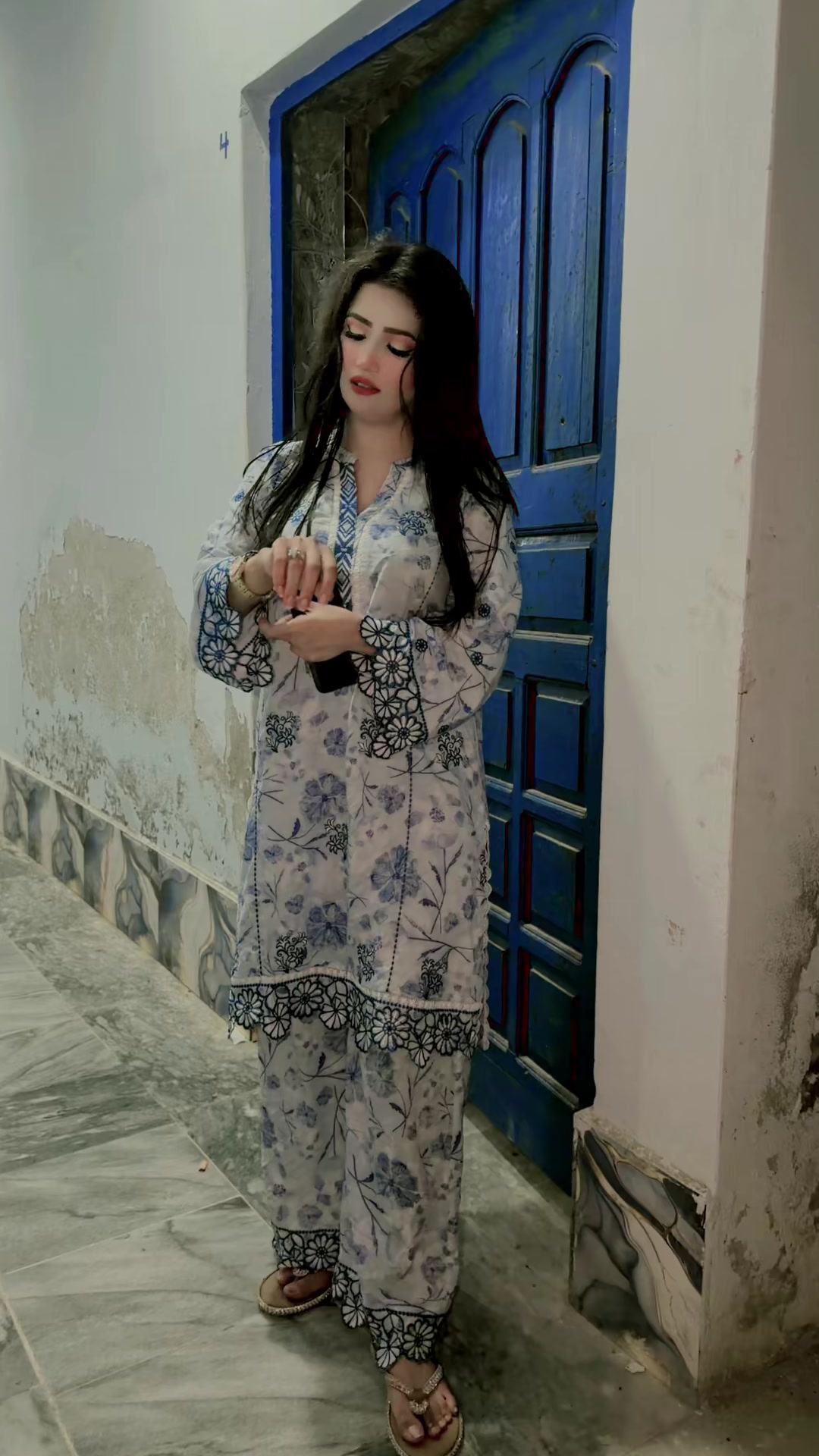 @Sania Khan Actress