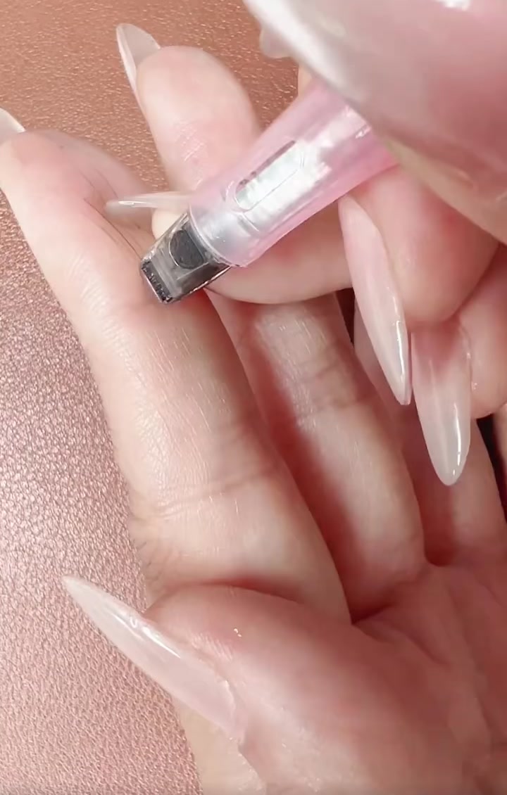 @Master Douyin brows-Helena thi