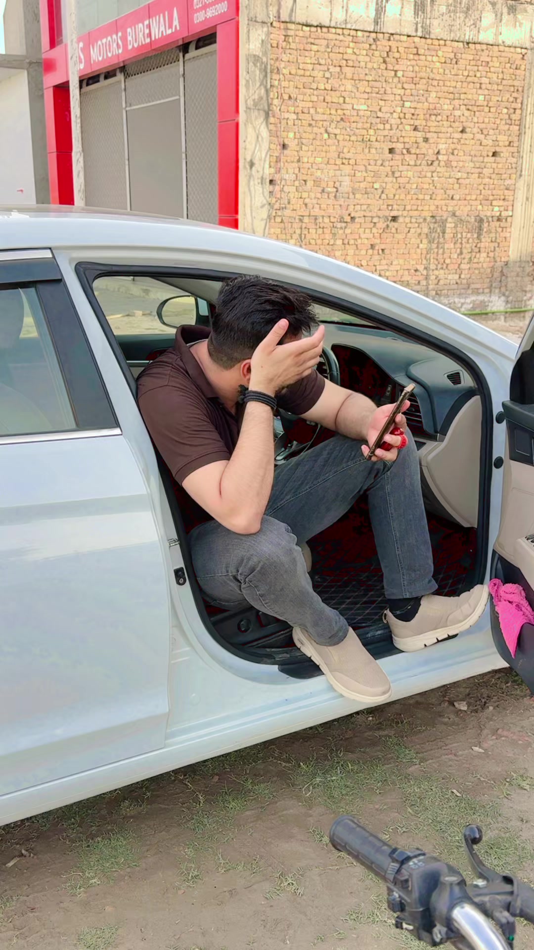 @Sonu Jutt 🇵🇰