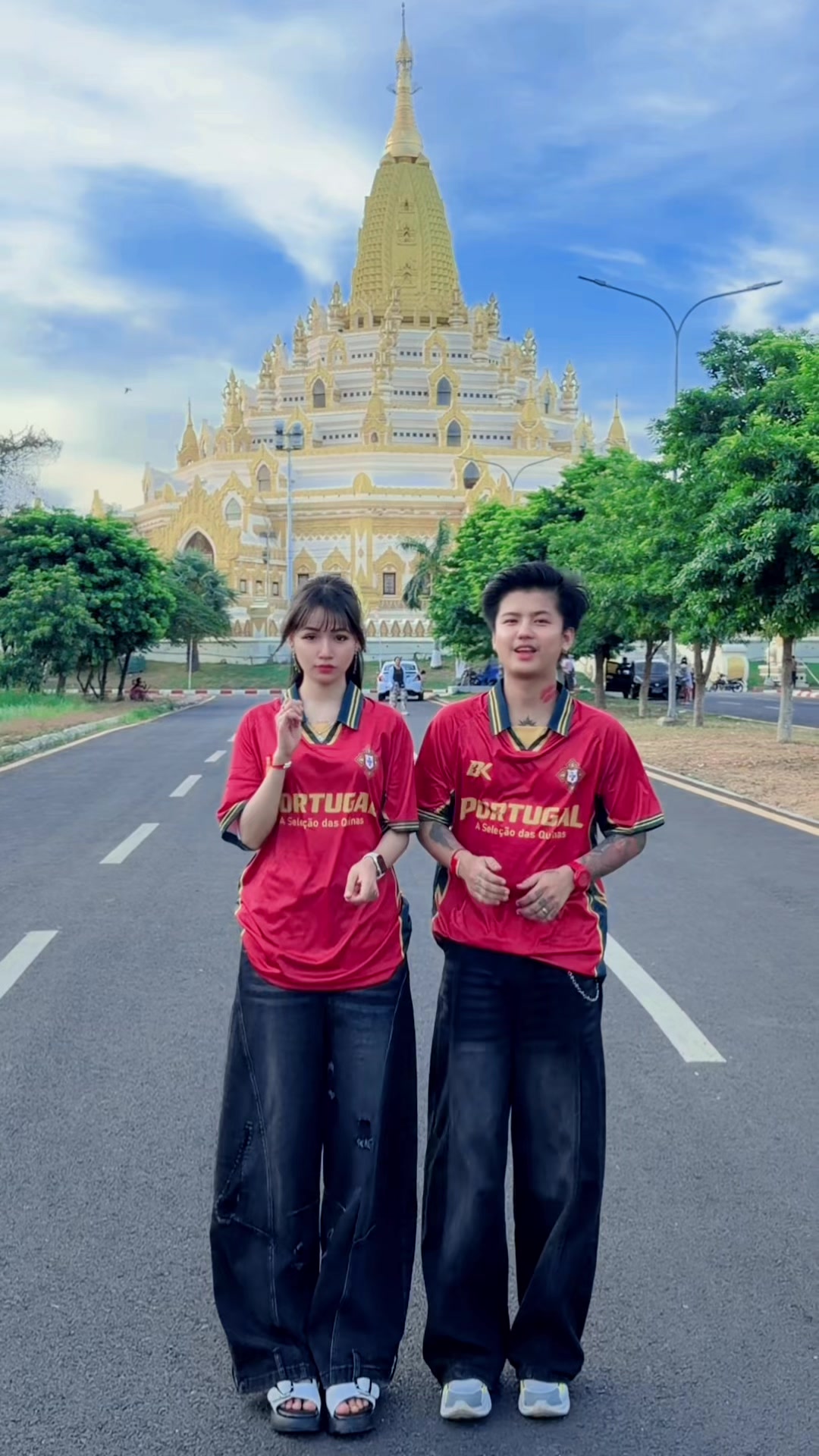 @Myint Shwesin Htun