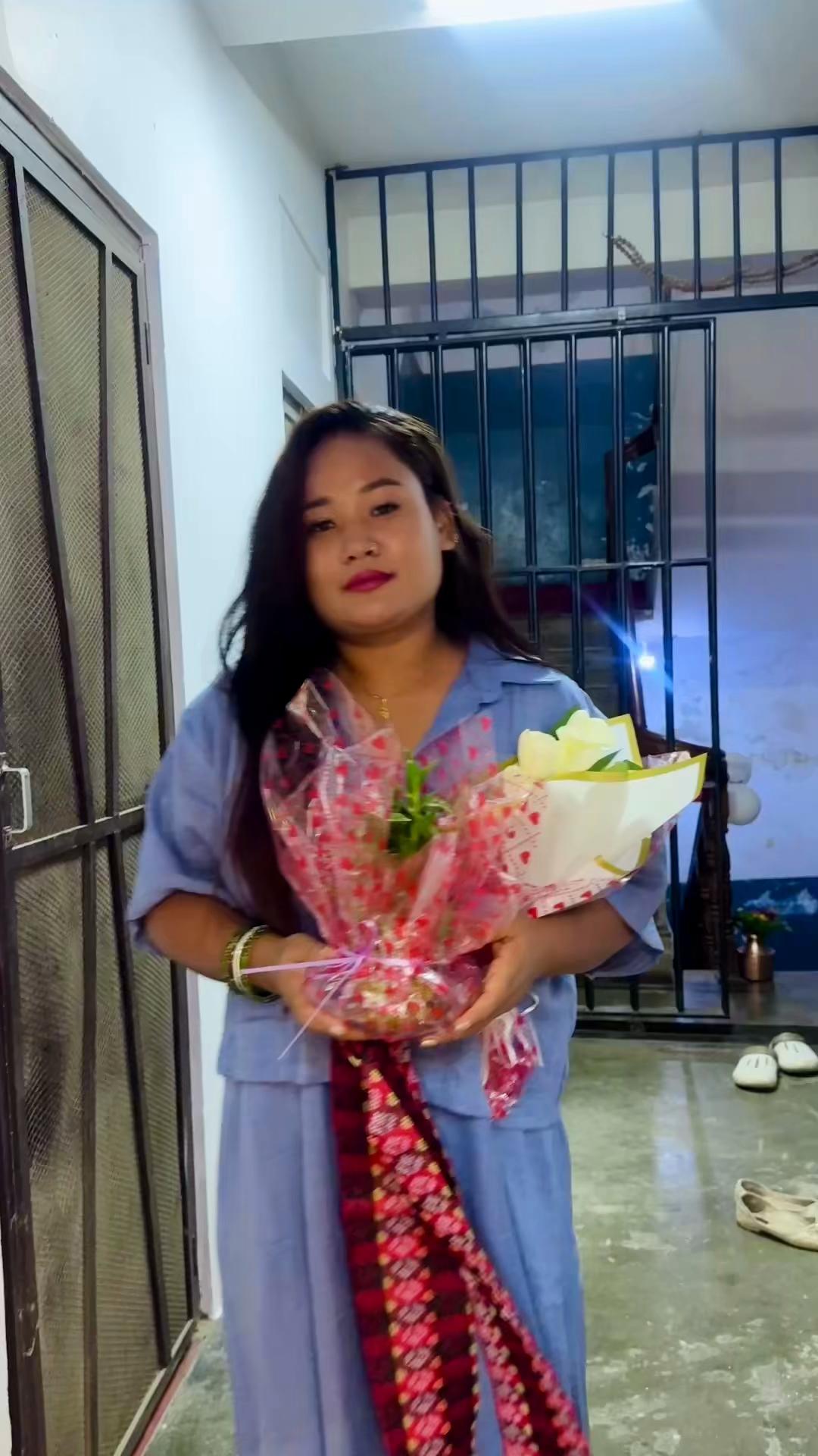 @रिना घलान