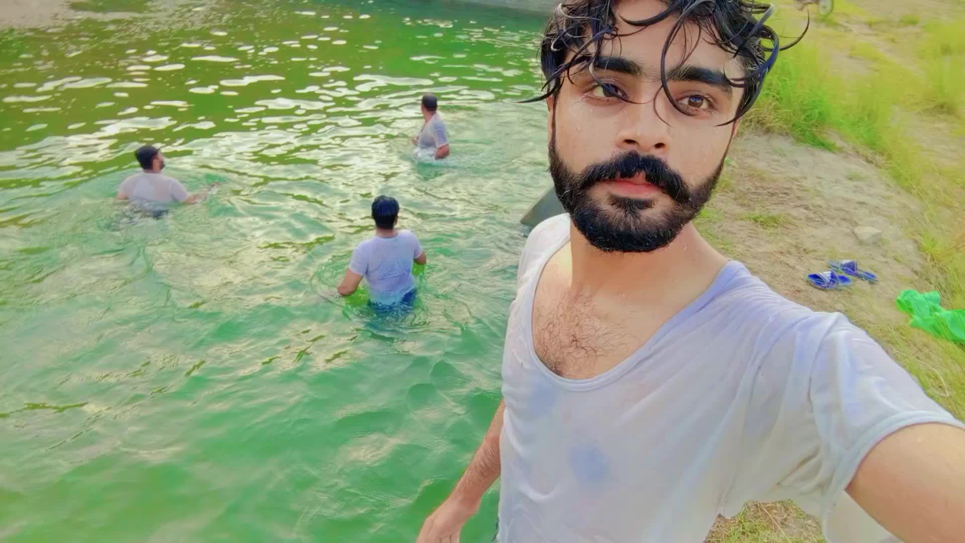 @راجہ 🥂