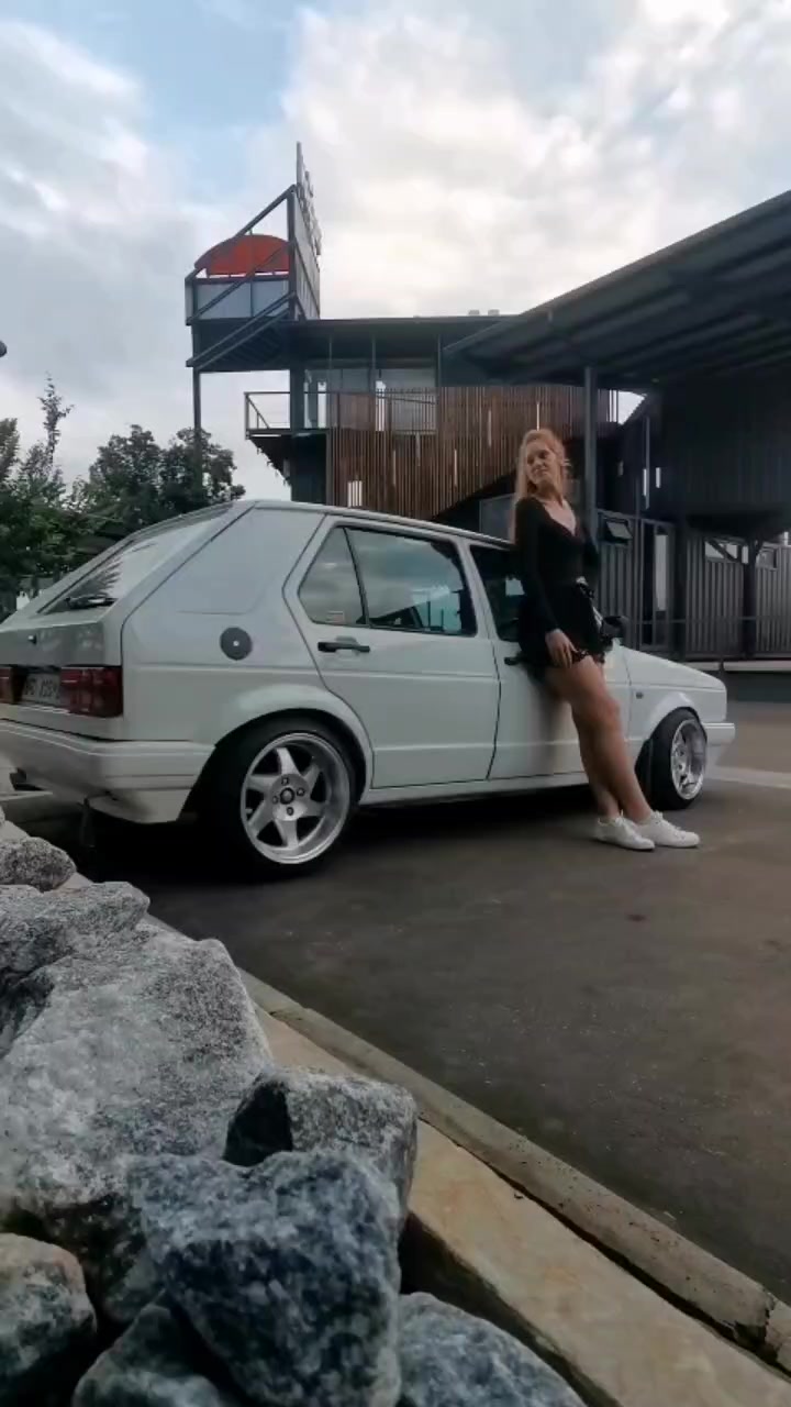 @Miss_V_Sa