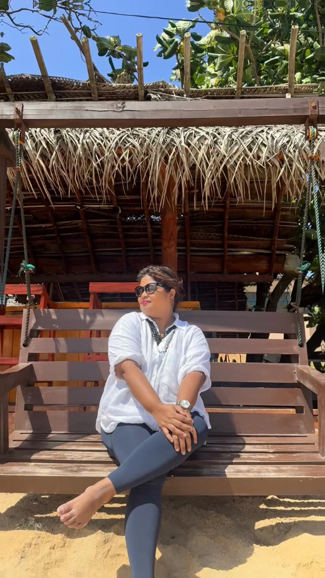 @Ayanthi🩷Travel 🧿Food🪬🧿✨