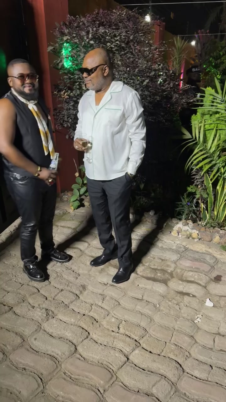 @BEL&rsquo;homme barezy journaliste