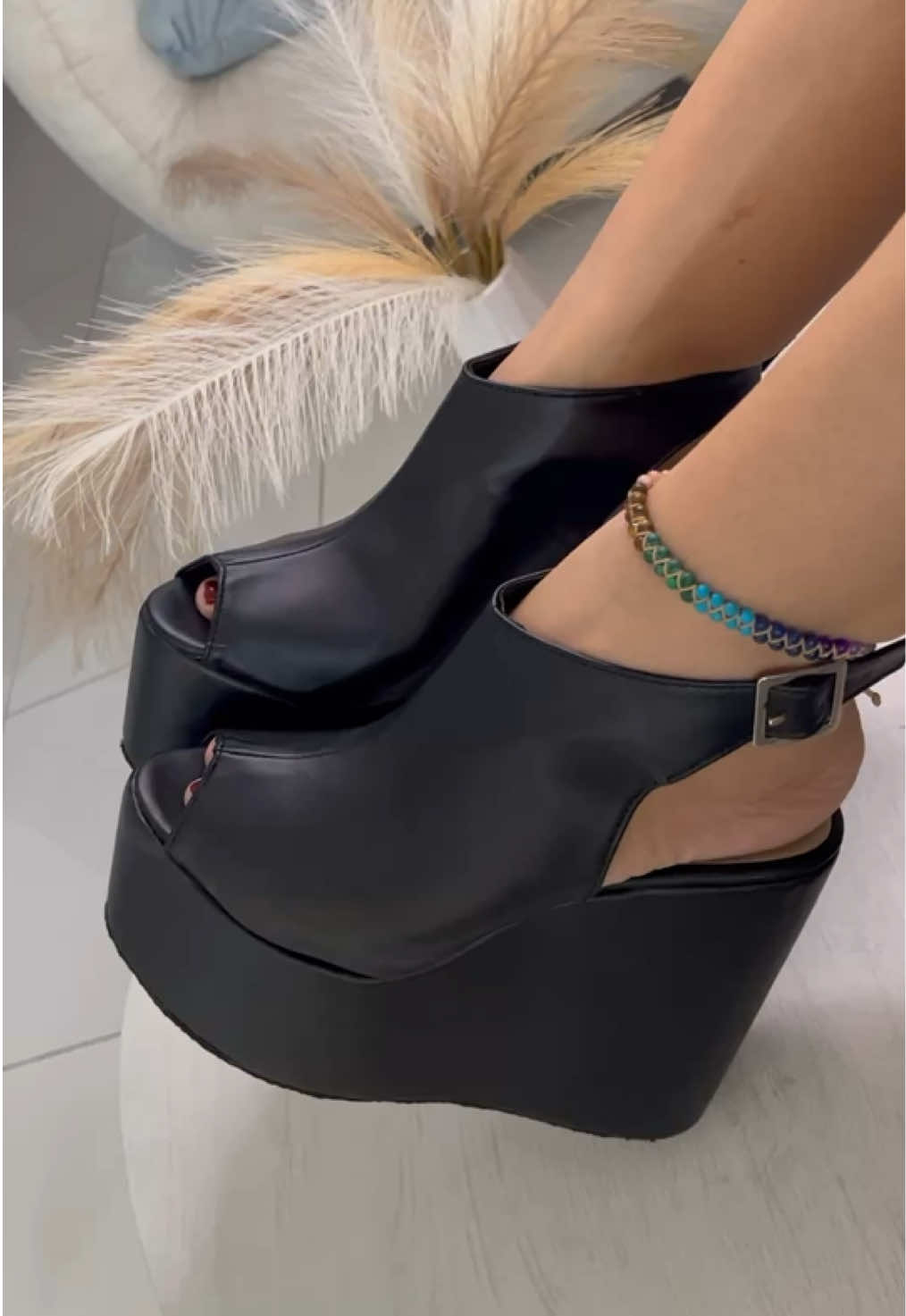 @Tacones y sandalias mayrah ☪️