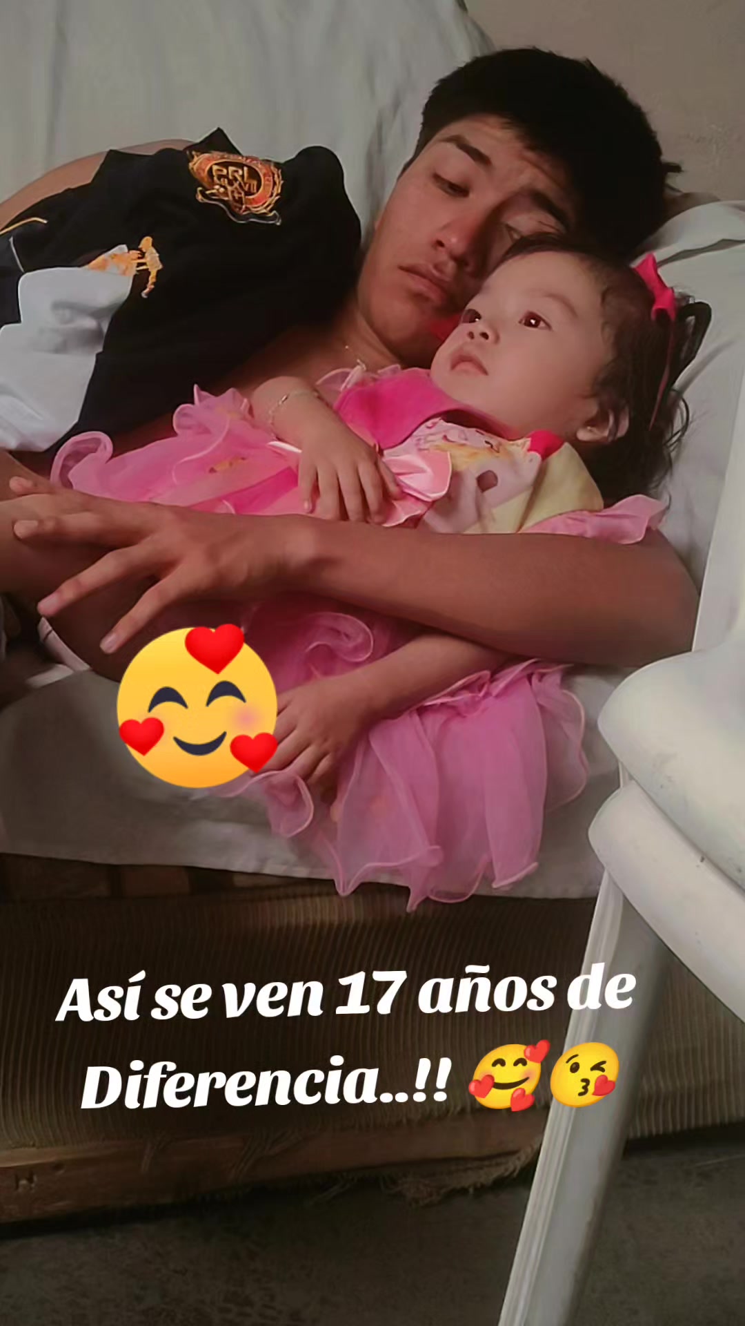 @Araceli Flores😘