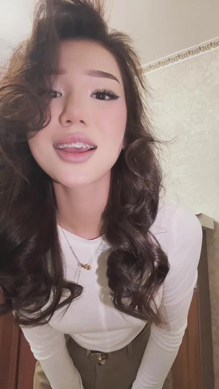 @🐰