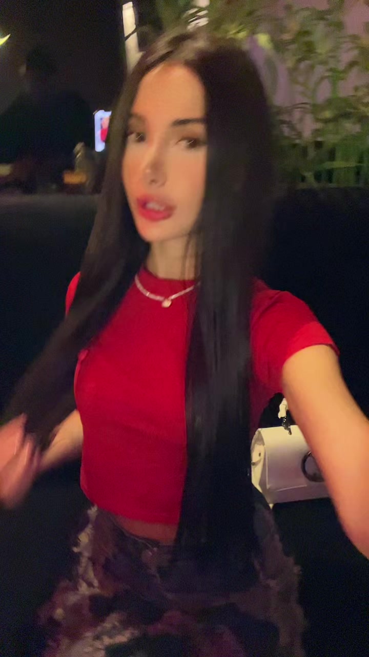 @saraborhann