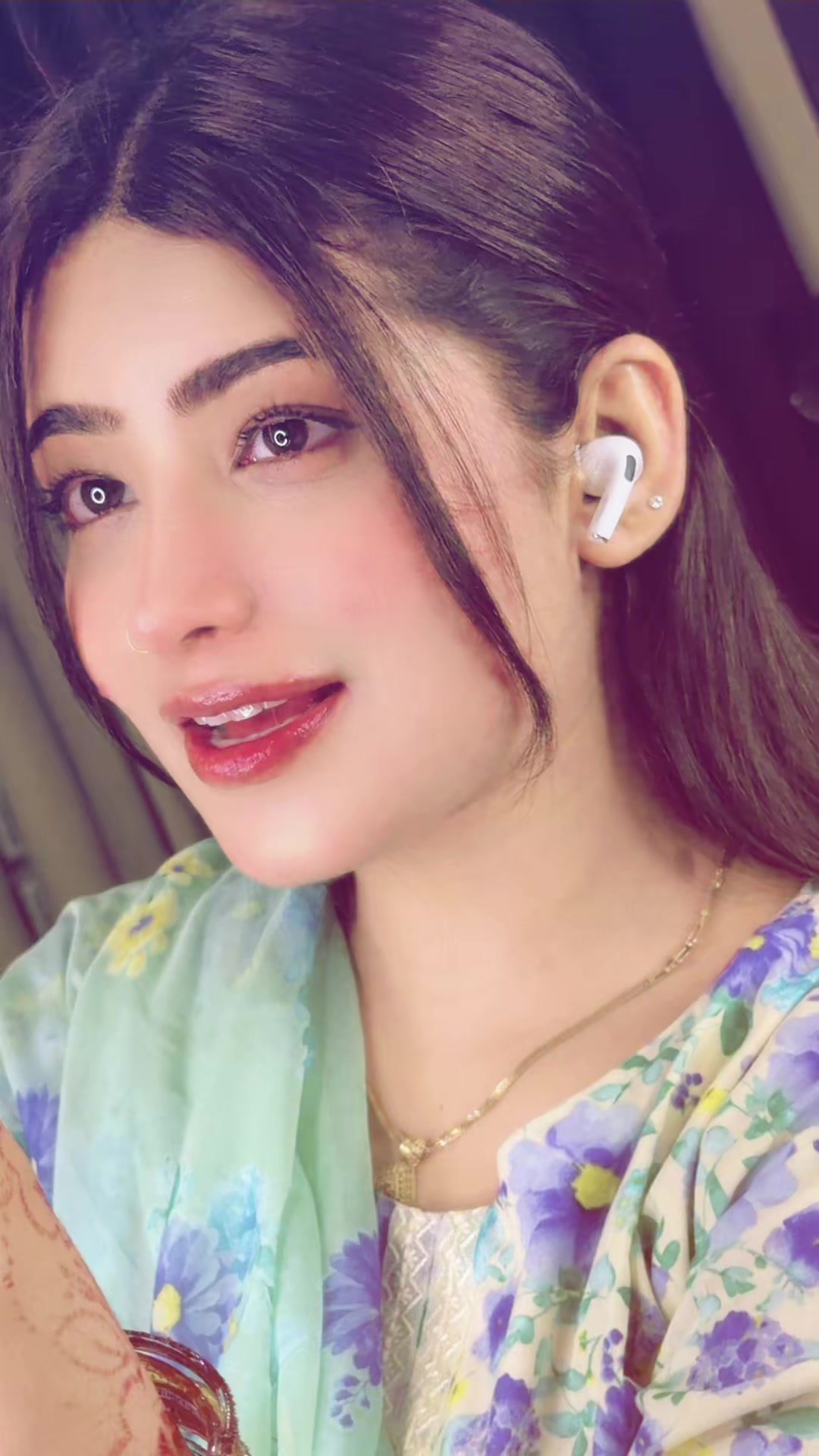 @Malaika naz 👸🏻