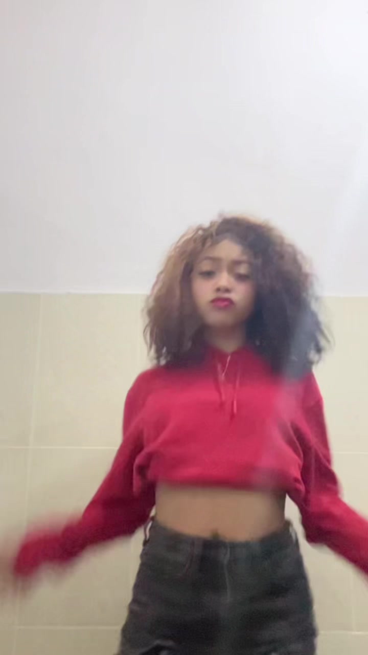 @𝓥.💕👅
