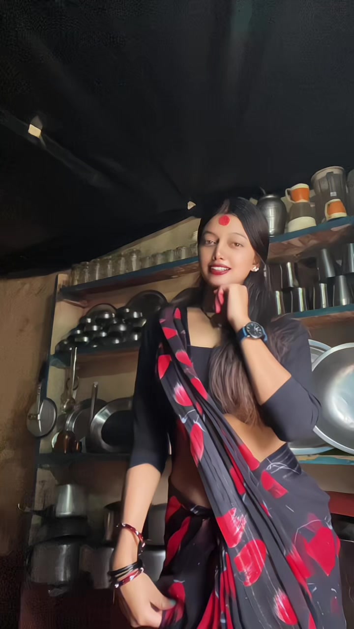 @PRIYA (🫶)