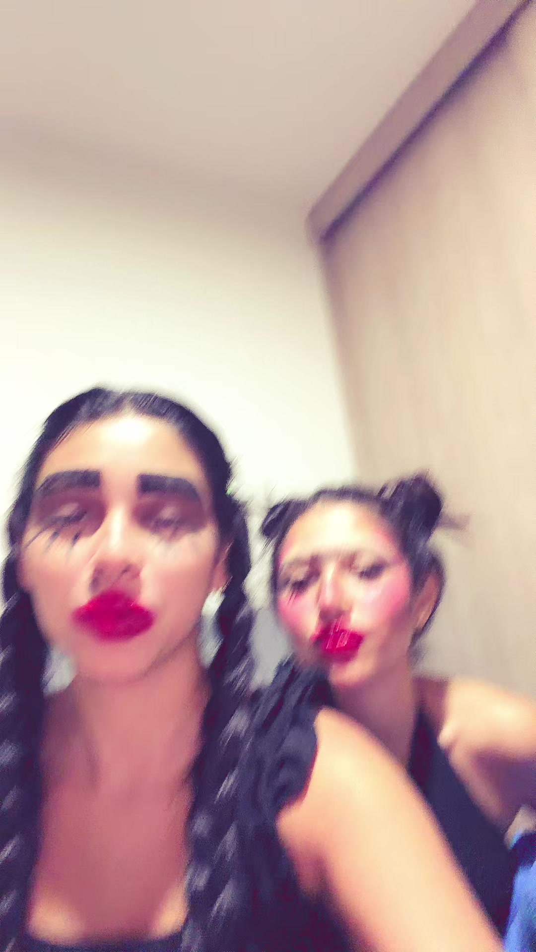 @Gabyy