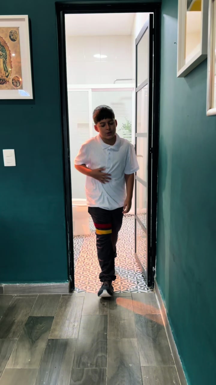 @Los Macías