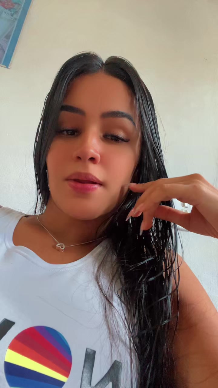 @Karina 🌻
