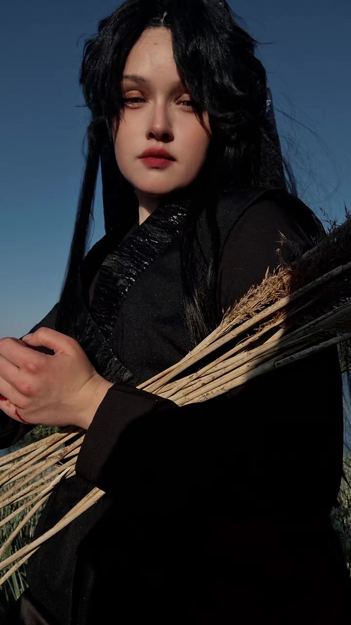 @тгк В(л)ажный человек / Almond