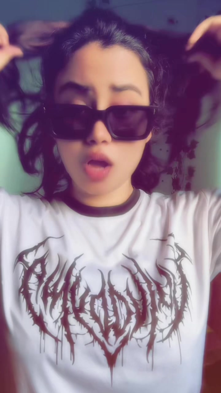 @THARI _🪬🧿