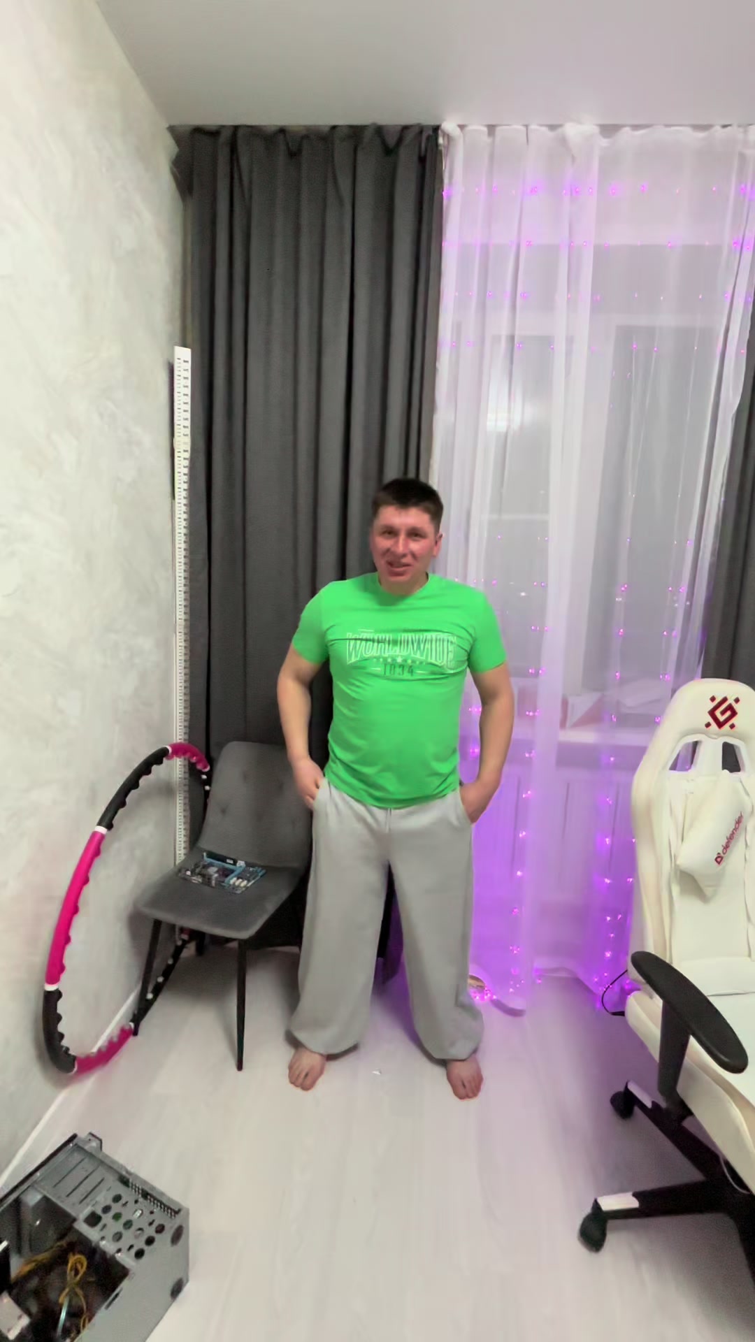 @Максим
