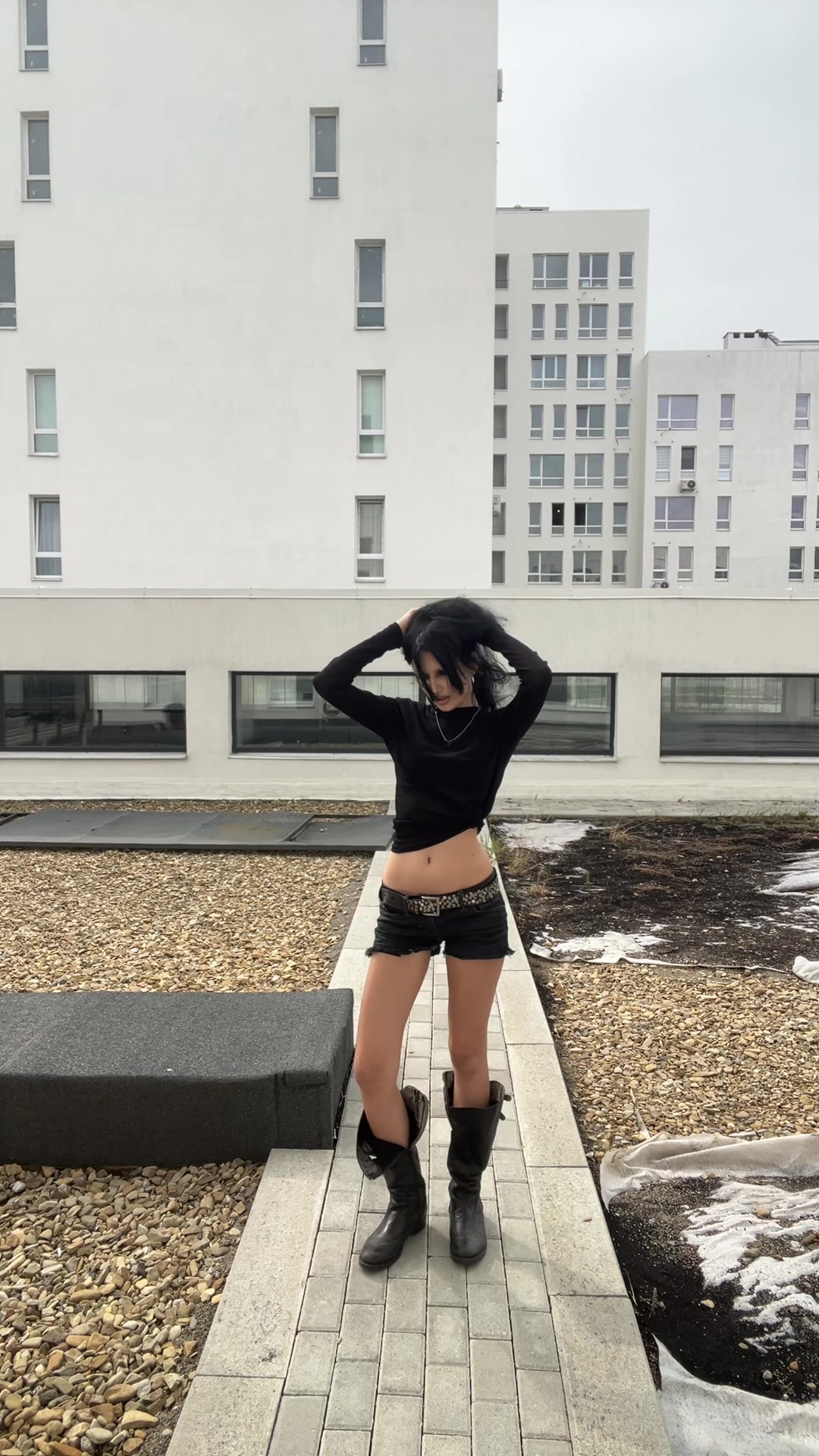 @soooooqqq944