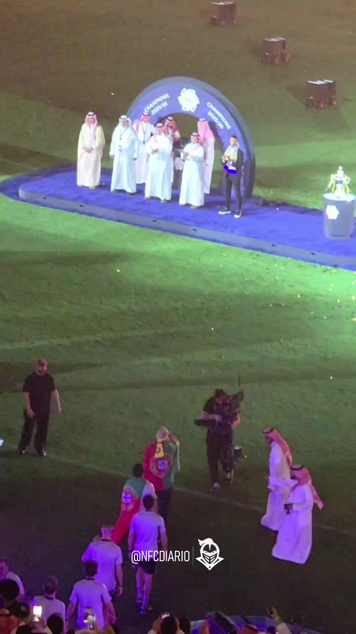 @داريو النصر