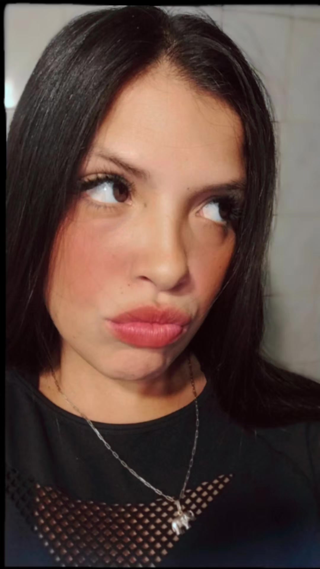 @vikiaballay