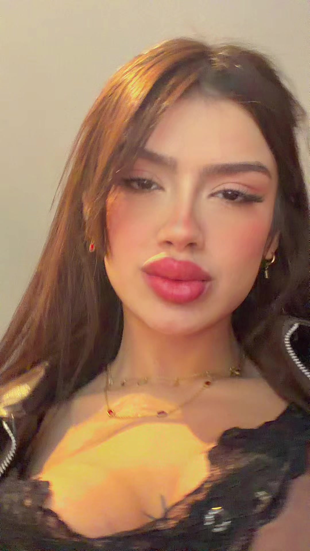 @victoria tavares