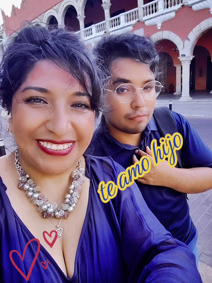@elvirita la pueblerina
