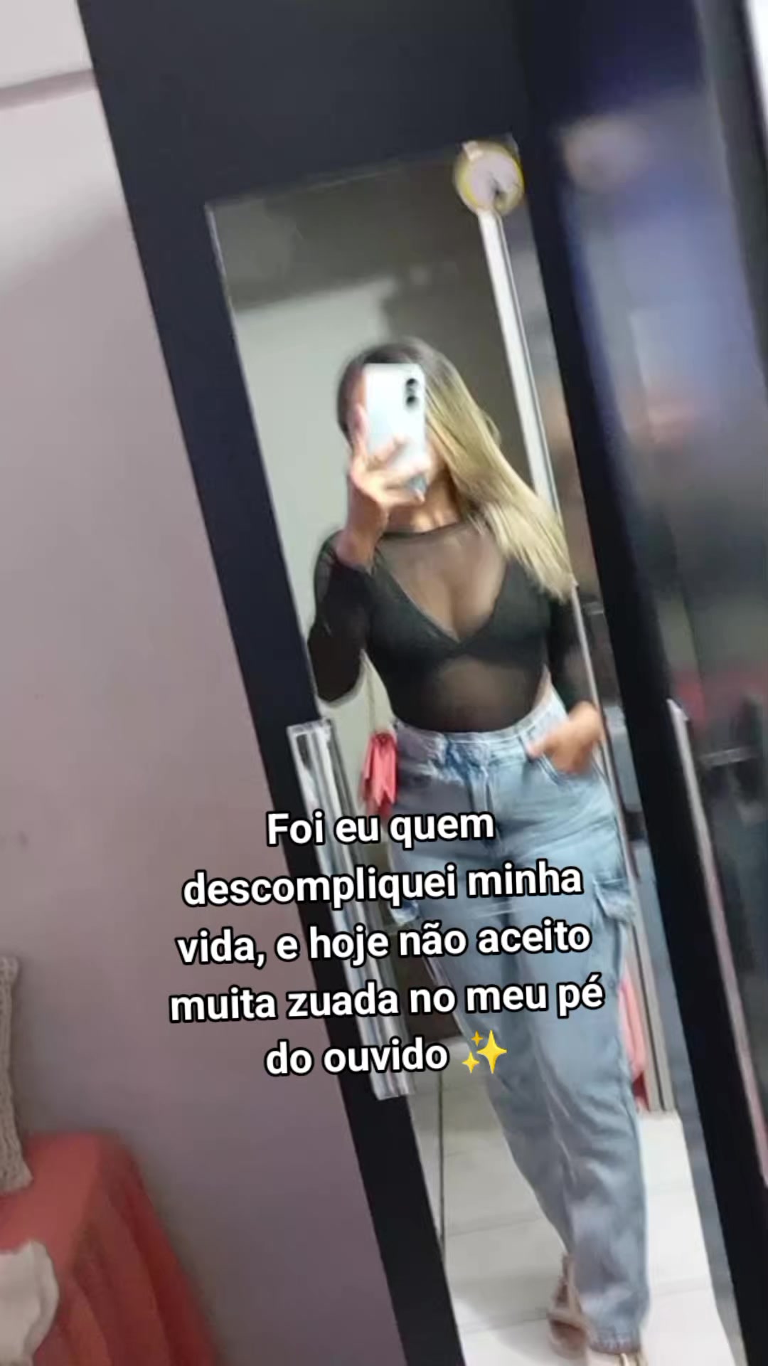 @taise Silva867