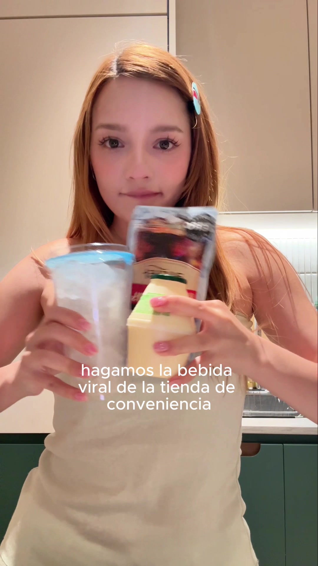 @Ximena .🍓•.