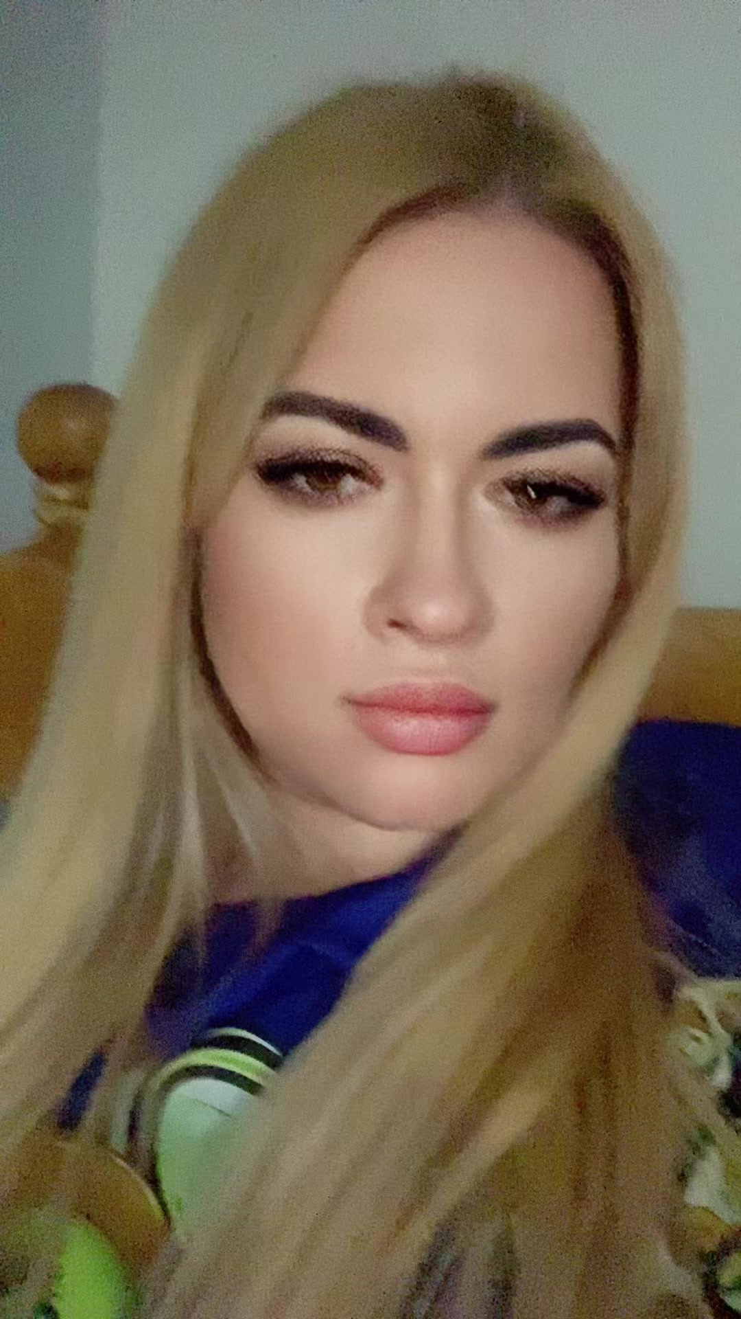 @BadMoodQueen👑