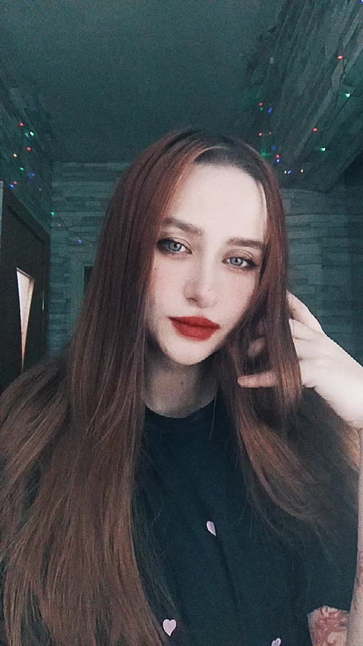 @Девица в чёрном🖤🖤