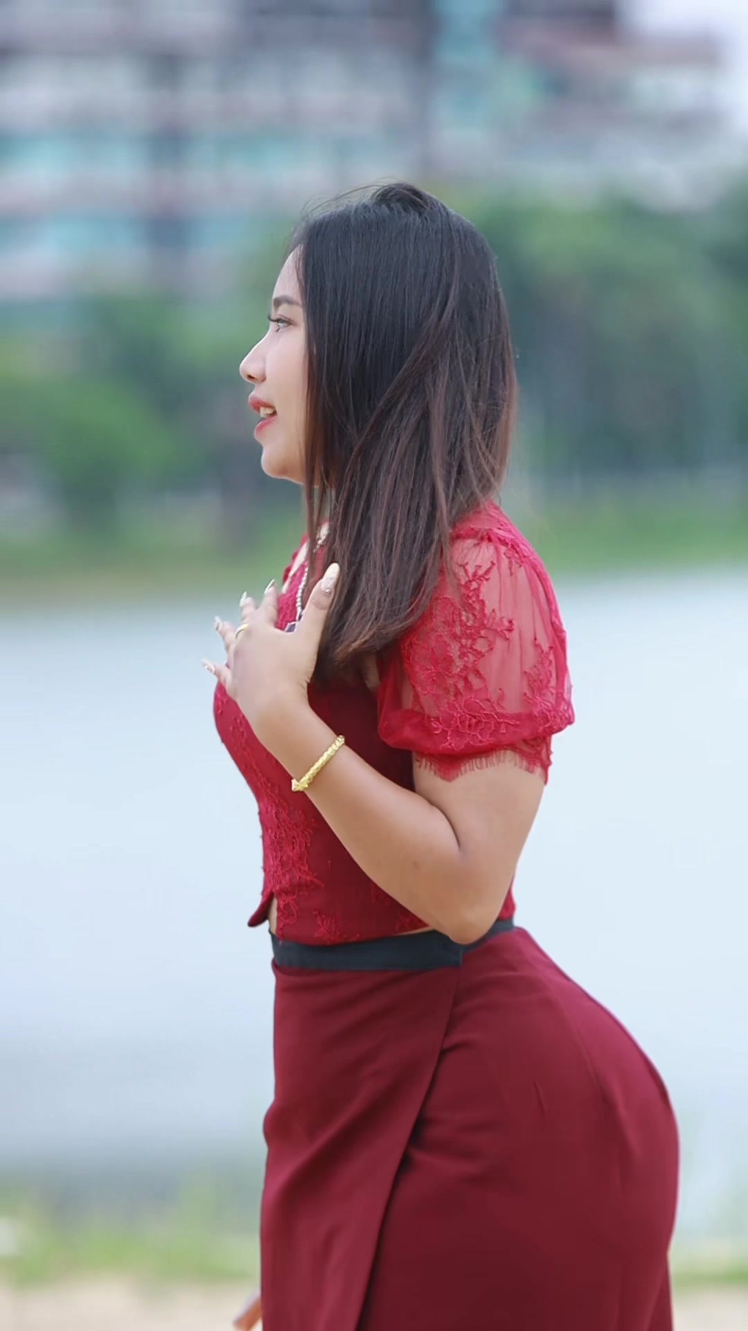@Pwint💫ရွှေဖူးသစ်အဆောင်