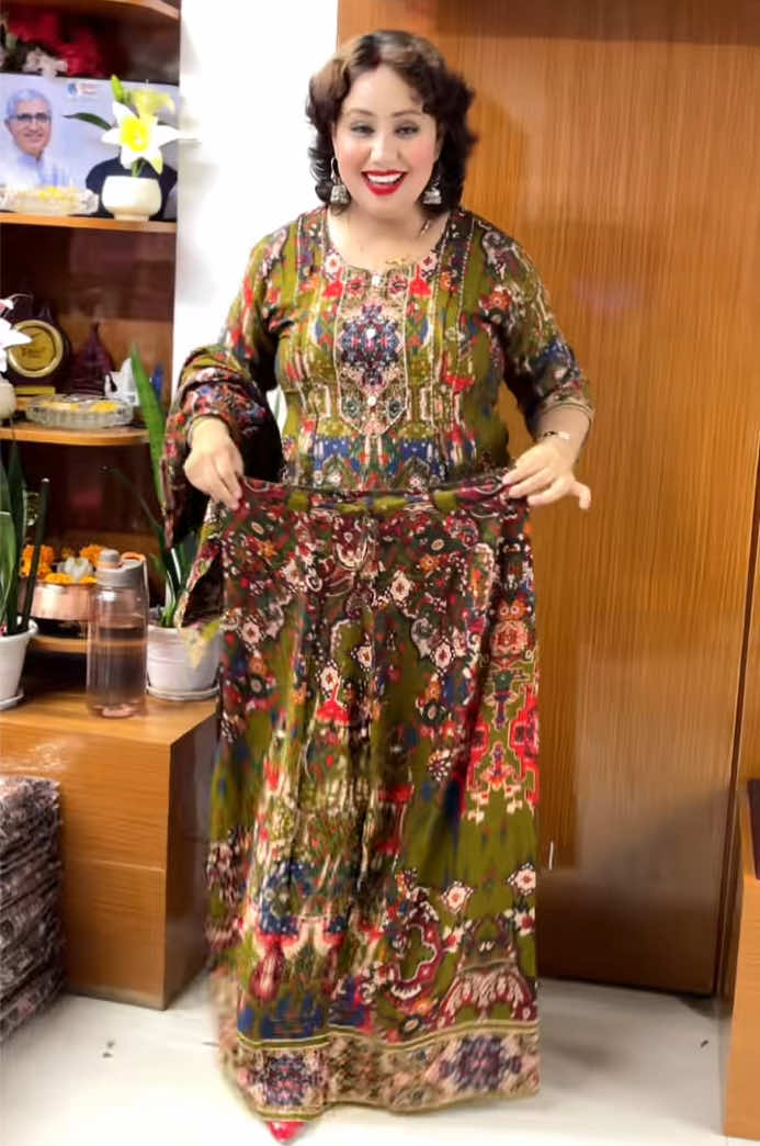 @Unique Collection,Jadibuti Ktm