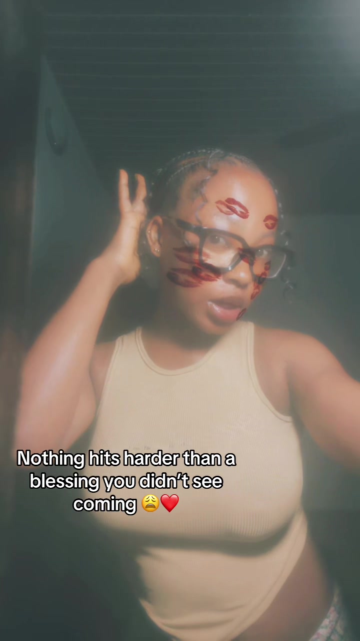 @OLAMIDE🌸