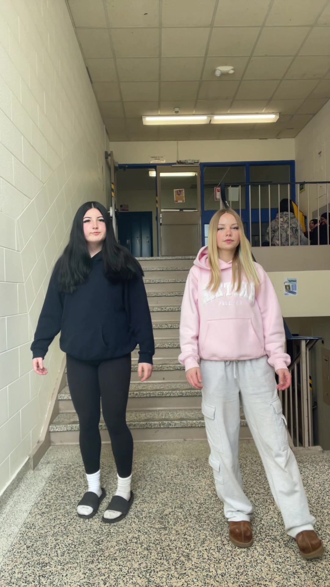 @avaellie