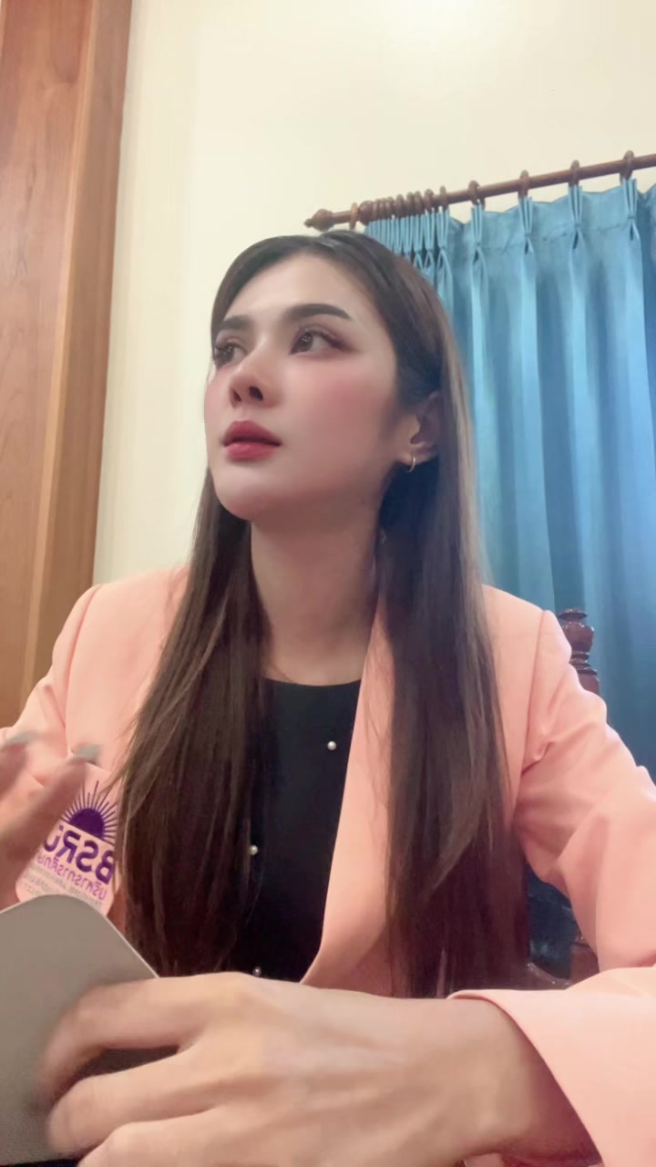 @ครูจุ๊บจิ๊บไม่ได้แต่งหน้า 🤣