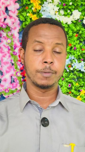 @Mohamed Baaruud Hussein