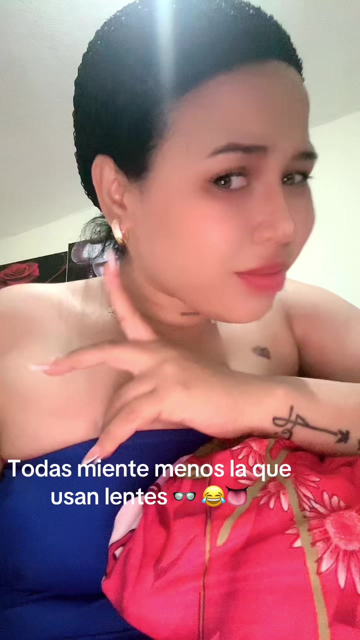 @Angelica25
